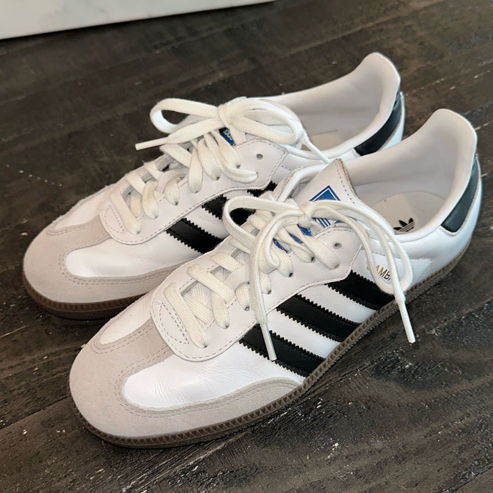 EUC Adidas Originals Samba